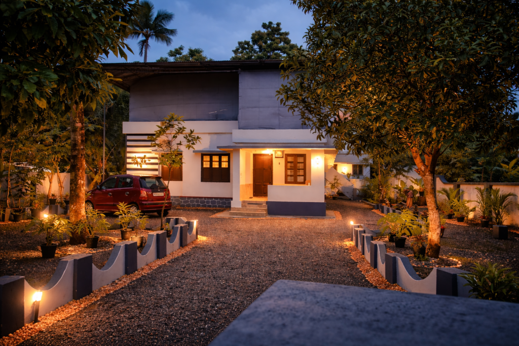 Layanila Homestay Location Alappuzha close to backwater houseboat dock Close to SD college.